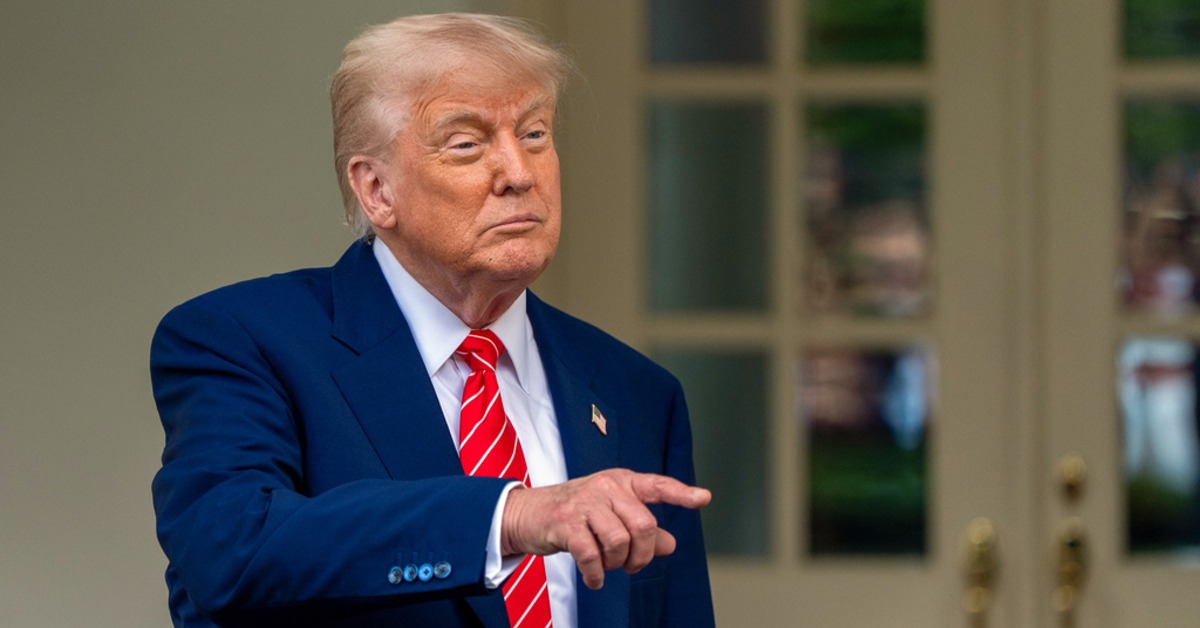 川普對中關稅恐「不增反降」！美媒爆料：145%變50%'s story cover image