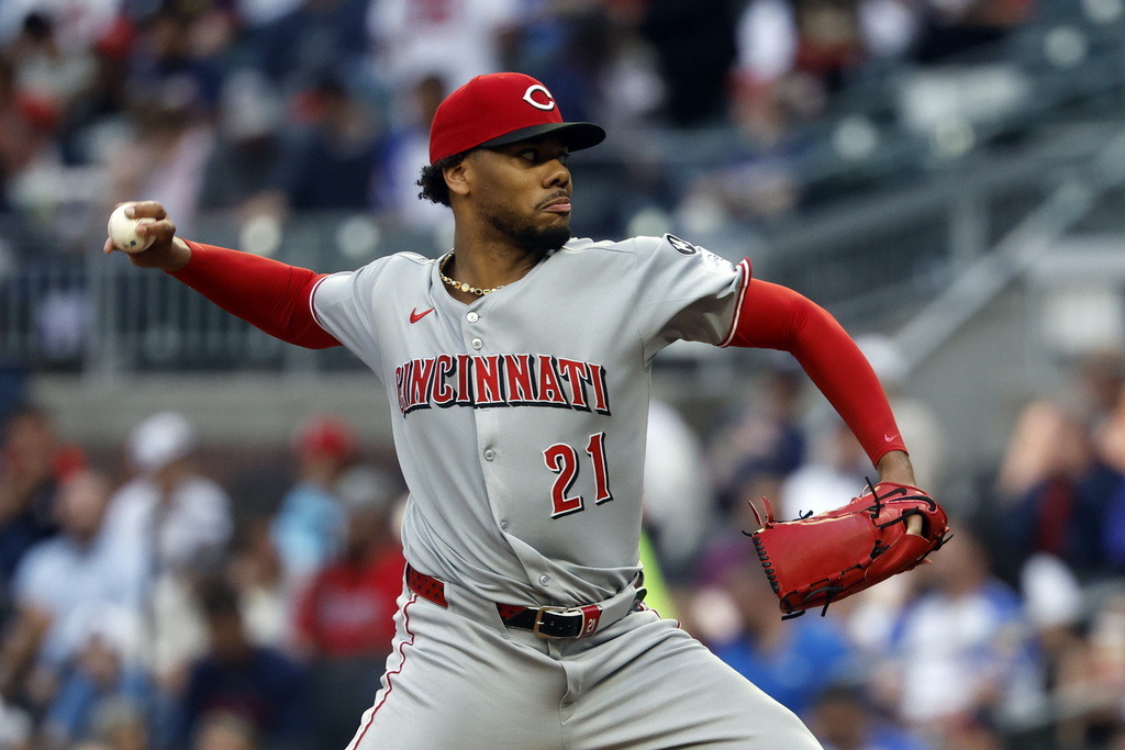 紅人不妙！王牌「榜眼火球男」疑腹股溝拉傷　僅投3局就退場's story cover image