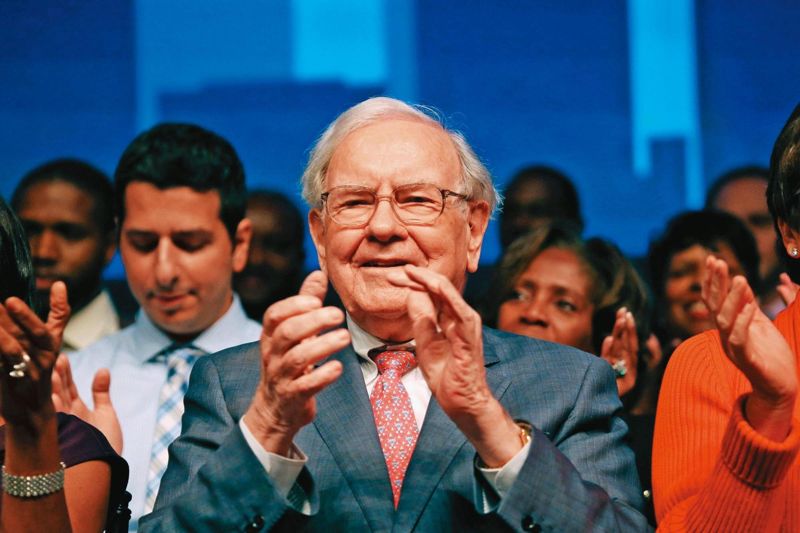 投資傳奇失利？　股神巴菲特重押這檔股票「虧損超過1900億」's story cover image